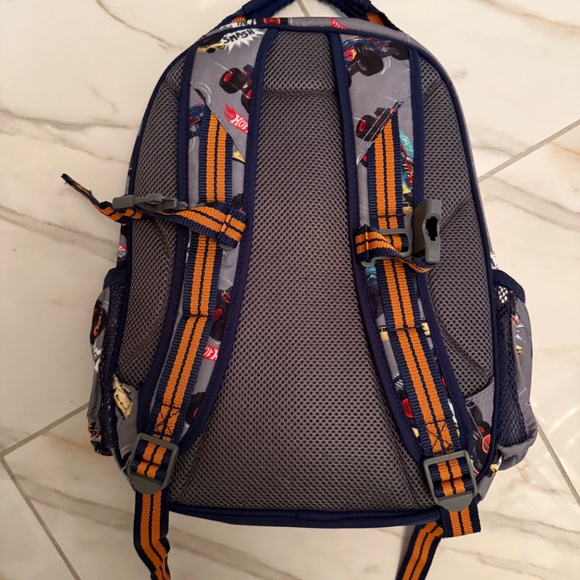 Backpack - Picture 2 of 3